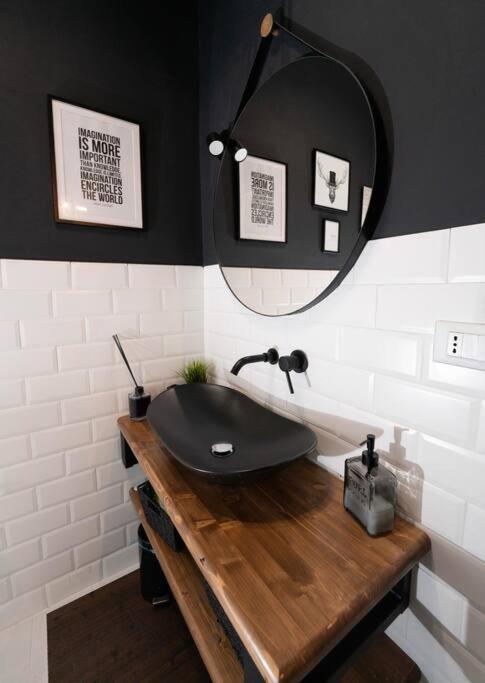 Loft Stupendo Nel Cuore Di Trastevere Acasadicri Roma Exterior foto